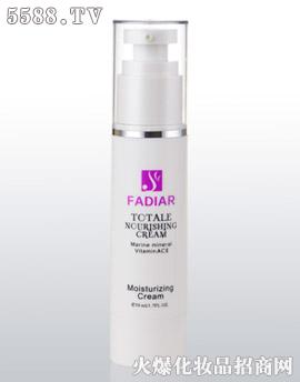 ����}�����H����Ƽ��ɷ����޹�˾���������v����B(y��ng)�a(b��)ˮ˪