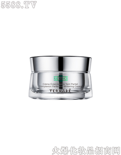 ���ǣ��Ϻ�����(sh��)�I(y��)���޹�˾��������ò����ם�(r��n)�B(y��ng)��˪