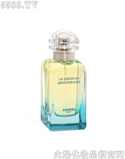 ���Ϻ�ӯ�M�����Q(m��o)�����޹�˾�����R�˵��к����@����ˮ50ml