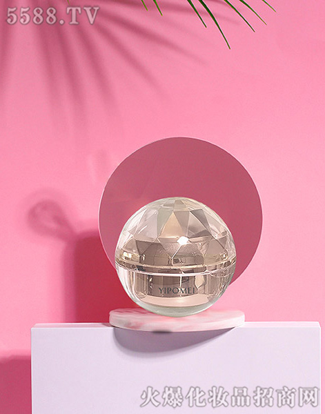 �V�ݷ�ɫ���Ƽ����޹�˾���ز������B(y��ng)�o(h��)���A˪