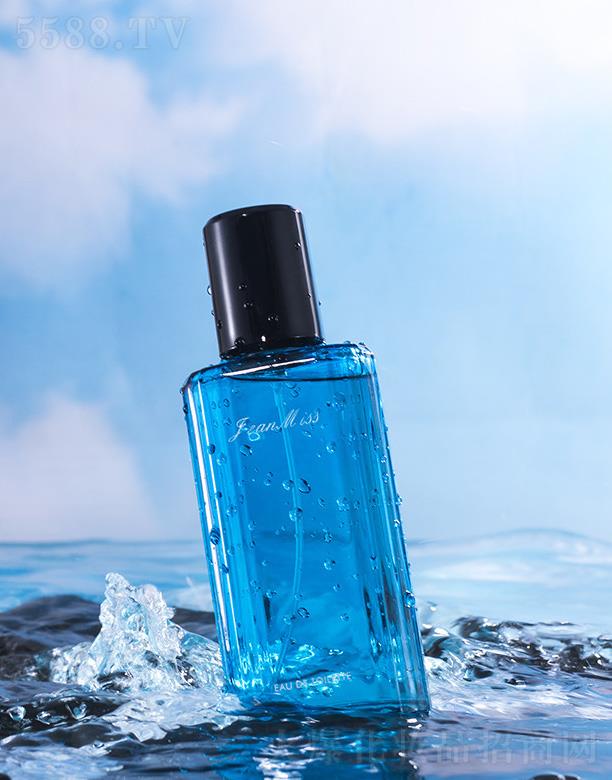 �㽭�G�һ��yƷ���޹�˾��С������������ʿ��ˮ