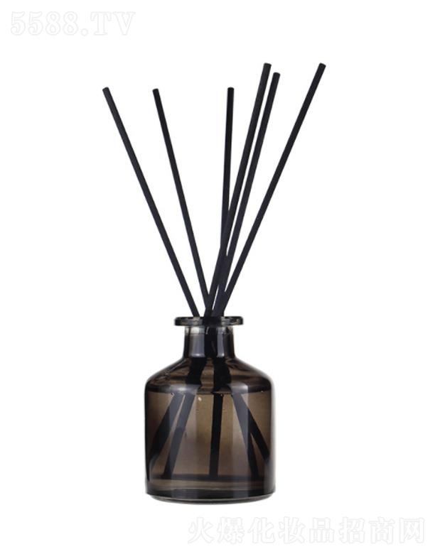 ���^�����һ��yƷ���޹�˾��ޱ������ˮ��޹-��