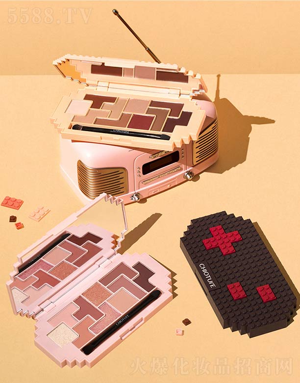 �Ϻ��S����Ϣ�Ƽ��l(f��)չ���޹�˾���Ƀ�(y��u)Ȫ�͹Ž֙Cʮɫ��Ӱ�P