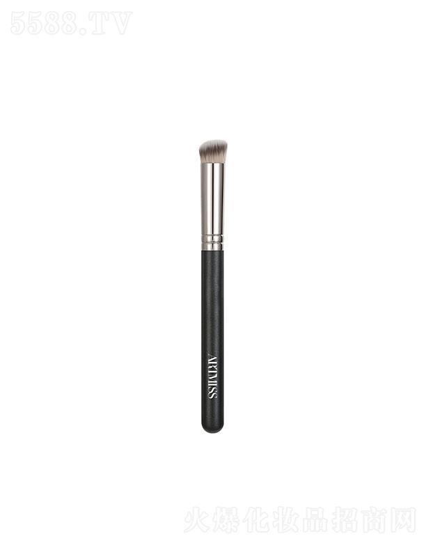 �V���������yƷ���޹�˾��Ψ����370���ˢ�۵�ˢ