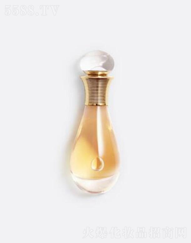 ��������̄�(w��)���Ϻ������޹�˾�������c(di��n)ʽ������ˮ �x��Ů�ԟo�b����