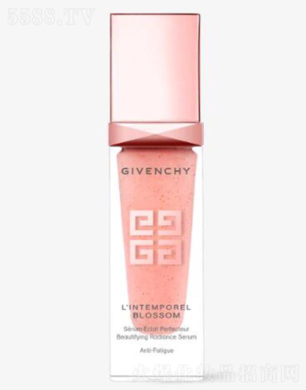 ·����܎��ˮ���yƷ(�Ϻ�)���޹�˾���o(j��)��ϣ��Ů�r(sh��)�⾫�A¶ �N(y��n)��ݮ��΢�鼚(x��)ā�ỬһĨ����