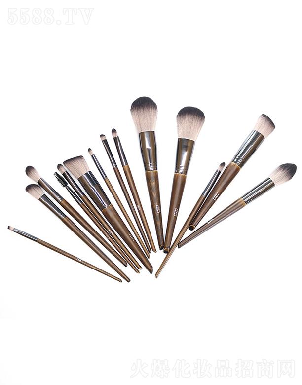 ���ϴ��»��y�þ����޹�˾��������ʮ��֧��ľˢ���w�Sëɢ��ˢ��Ӱˢ���y���b