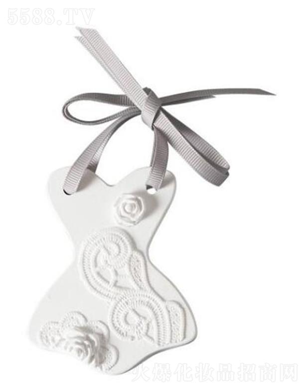 ������(�Ϻ�)Ʒ�ƹ����ɷ����޹�˾���Ϻ������� ���۠���õ���w�w�����ʯ��-��̖