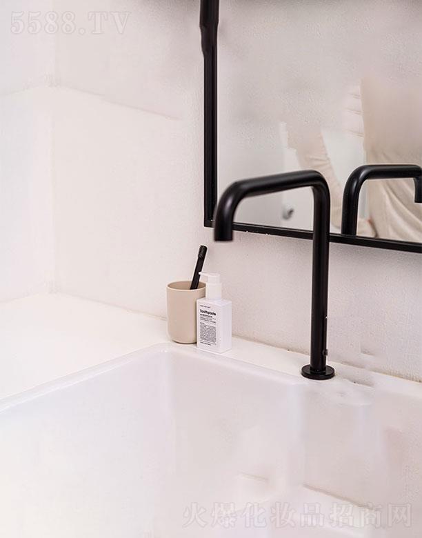 �������{�Ƽ����޹�˾����w�����������o(h��)�X����