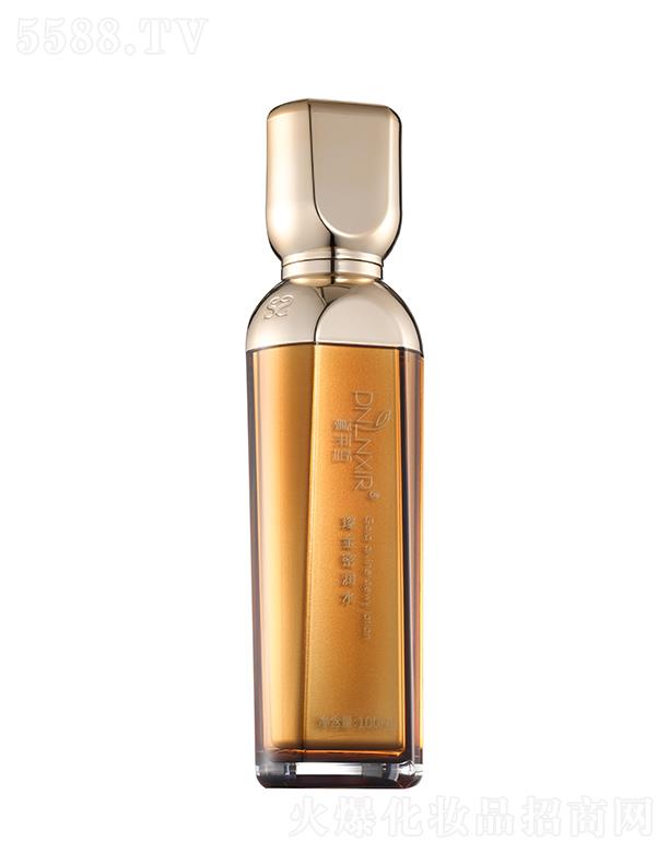 �Ϻ����R�����Ƽ����޹�˾�����R�貽��ܝ�(r��n)ˮ