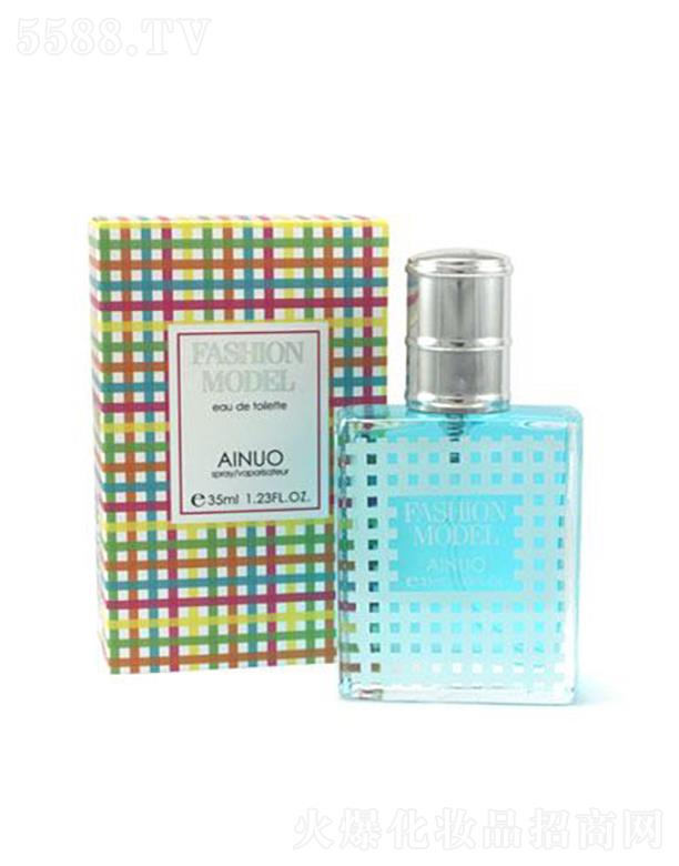 �Ռ��мΌ����û������޹�˾�����Z�r(sh��)�з�����ˮ