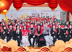 �v��(j��ng)ǧ����δ��(l��i)���������լ�ף����������������ʮ����