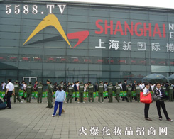 �𱬻��yƷ�W(w��ng)-�mȻƣ�v����Ӱ��Ҋ(ji��n),���B��(qi��ng)�ľ���ͬ��