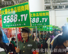 �����(du��)Ը΢Ц������ǰ��