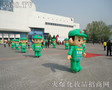 ��ͨ��ģ�������L(f��ng)�������P(y��ng)���h(yu��n)����