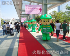 ���ŷ������ڊ^��Ͳ���