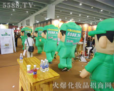 �𱬾Gɫ܊�F(tu��n)�Ԉ�(ji��n)�g��־�͸߶ȵĹ�������ӭ������(zh��n)