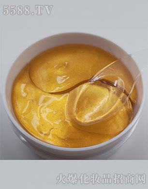 ���{���S���F�D���NĤ