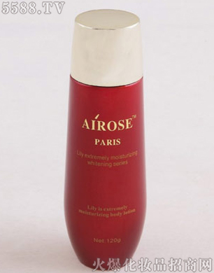 õ������n�׳�ɫ���A��