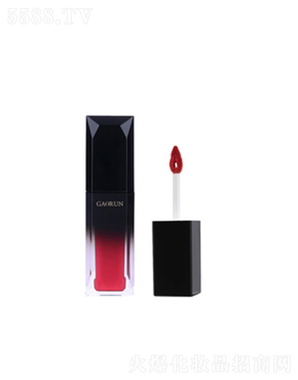 ���D����