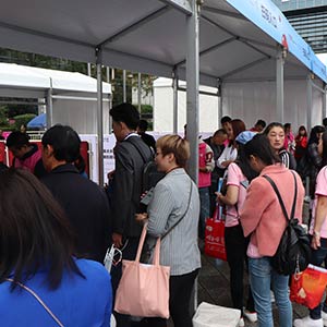 �𱬻��yƷ���̾W(w��ng)�ľ�Ӣ���ڳɶ����I(y��)���[������(zh��n)������ȫ���Ը��ľ�����