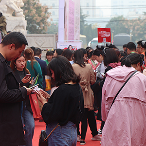 �B��ƴ�����𱬾W�ի@�T��