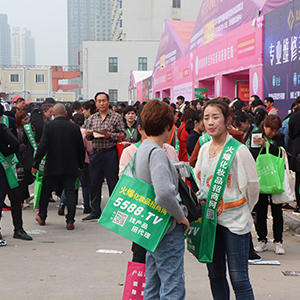 �𱬻��yƷ���̾W(w��ng)��Ӣ����ͦ�����w�S��