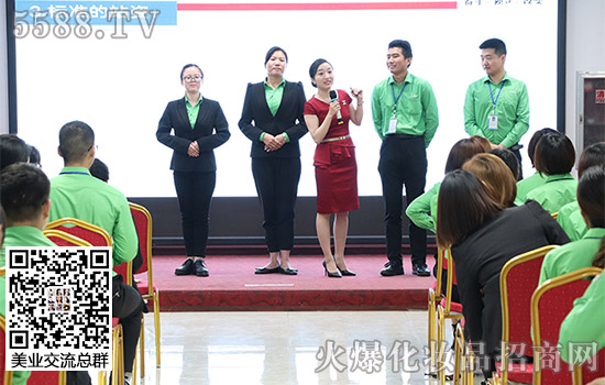 ׌�Y�x����ÿ��(g��)��(x��)��(ji��)�����݃�(y��u)���^(gu��)һ����