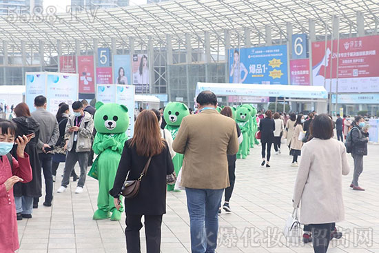 ����ʢ�磬�س��������44�óɶ����I(y��)���[��ʢ���_Ļ