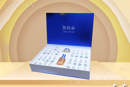 朵潤(rùn)美駐顏緊致青春套 朵潤(rùn)美駐顏緊致青春套