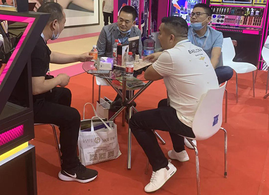 ħ����ʊy��չ���