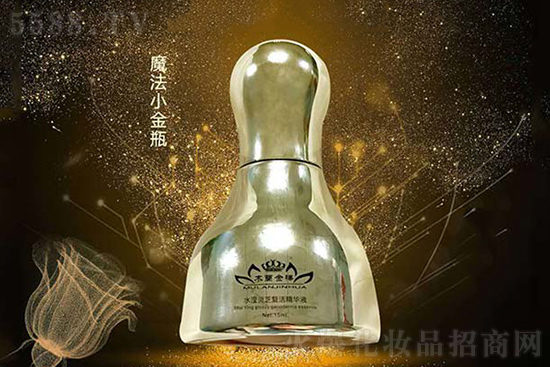 ľ�m���Aˮ�]�`֥�x��AҺ��ħ��С��ƿ��