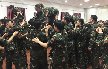 ֻҪ���񲻻����������������y����