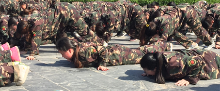 һ�˷��eȫ�w���P���@���ǈF꠾�����