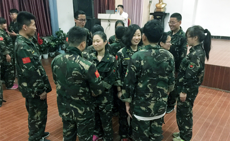 ٝ���e�����ի@�옷��