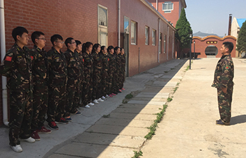 ����������һ���x���㶼Ҫ�ٷְوԳ���