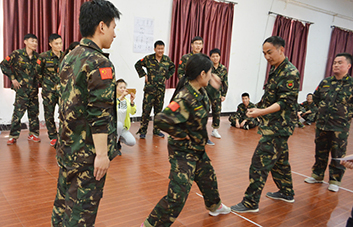 �ɹ�·����Ҫ����һ�z��и���A��·����߀��ƴ��׷��