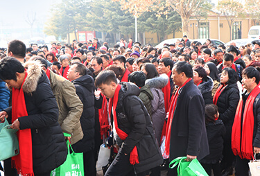 �t�t�������c���g�gϲϲ���𱬣���10�q���տ옷��