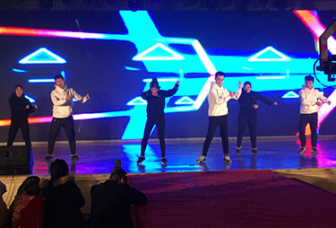 �r(n��ng)�Y�W(w��ng)С��酖���ˣ���ħ���貽������ͣ������