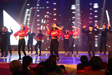 ��10��c�_���衶����ഺ�������ഺ��ģ����